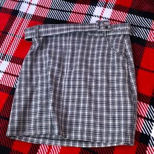Hollister Skirt